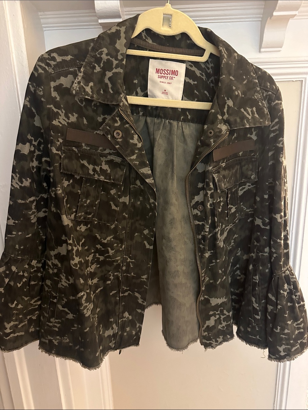 Mossimo Supply Co. Olive Green Camo Utility Jacket